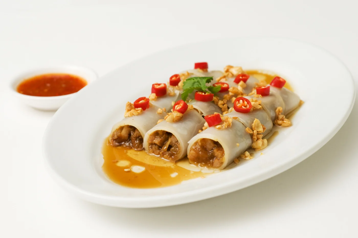 ก๋วยเตี๋ยวหลอด-RICE-NOODLE-ROLLS-WITH-PORK.webp