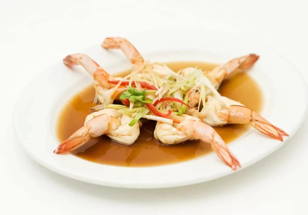 กุ้งเหล้าแดง-STEAMED-PRAWNS-IN-RED-WINE.webp