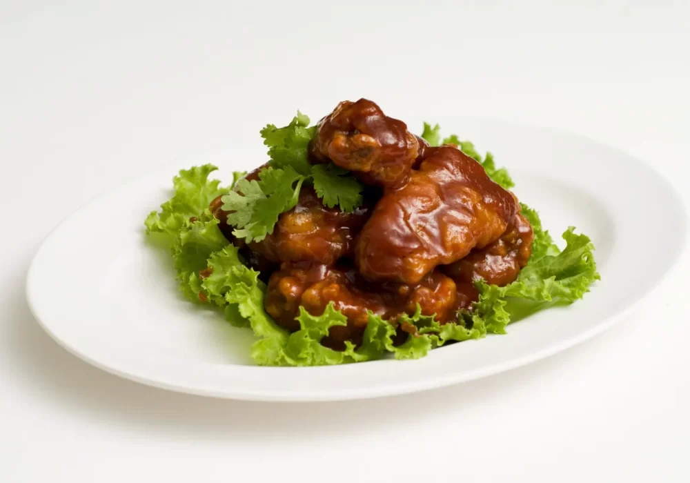 ซี่โครงหมูเหล้าแดง STEAMED SPARE RIBS IN RED SAUCE
